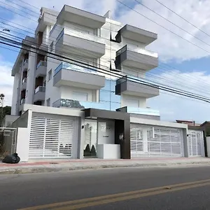 https://santinho-beach-residence.santa-catarina-brasil.com